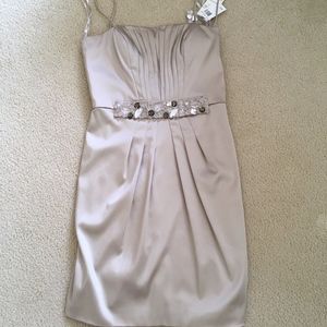 NWT Sherrie Bloom CHETTA B Jewel Waist shift  Dress 8 white gold tan cocktail